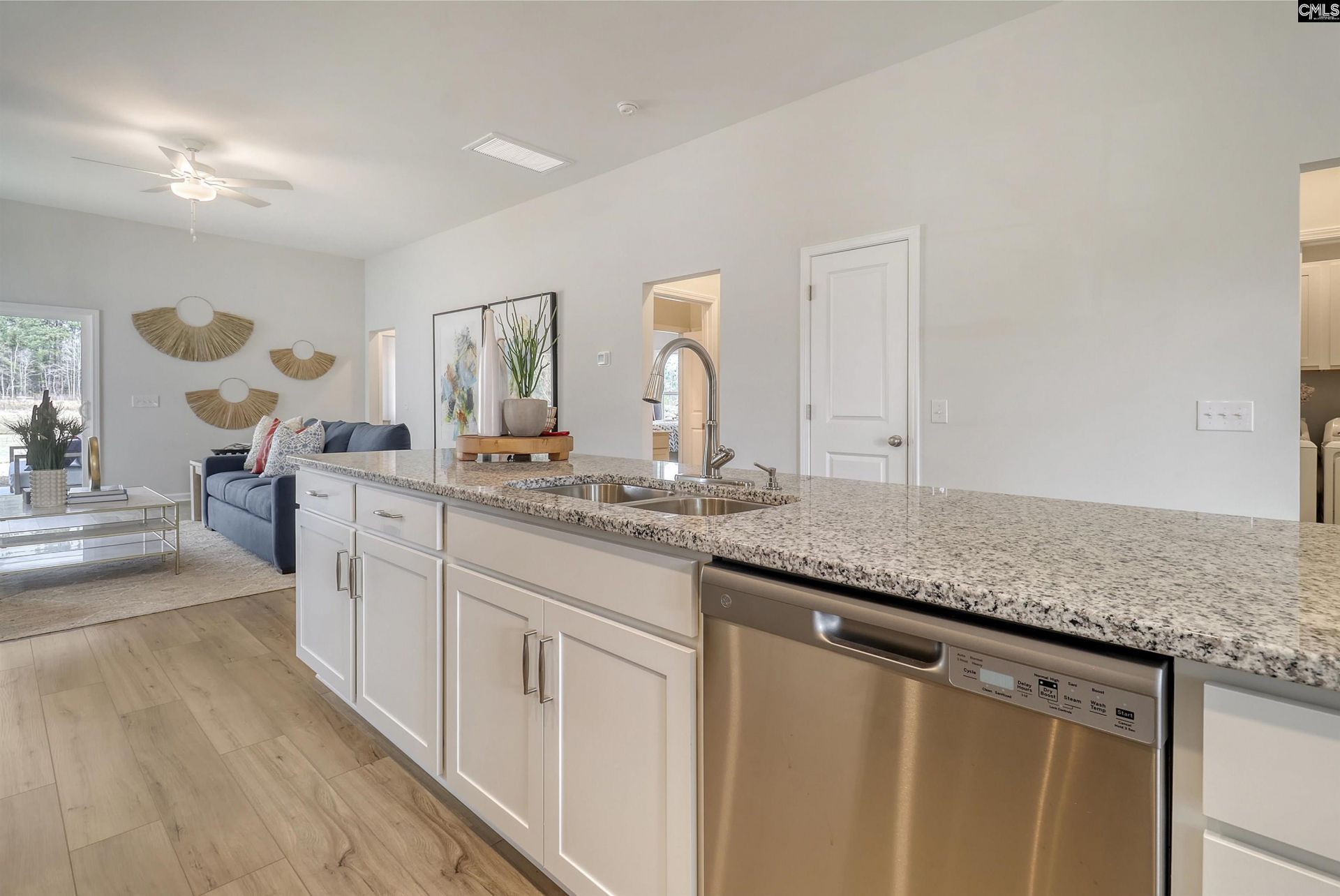 212 Kingsley Drive  Photo 17