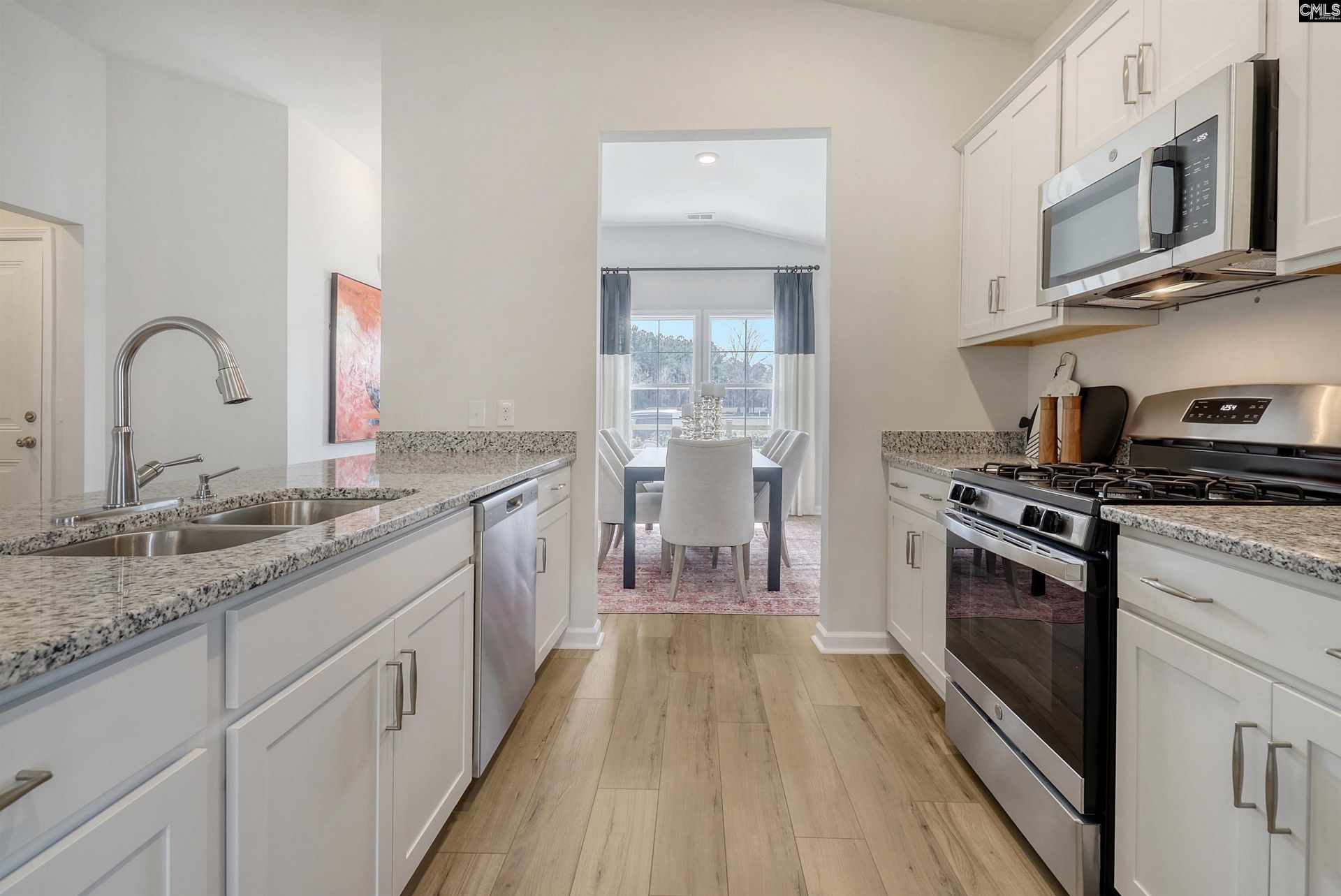 212 Kingsley Drive  Photo 17
