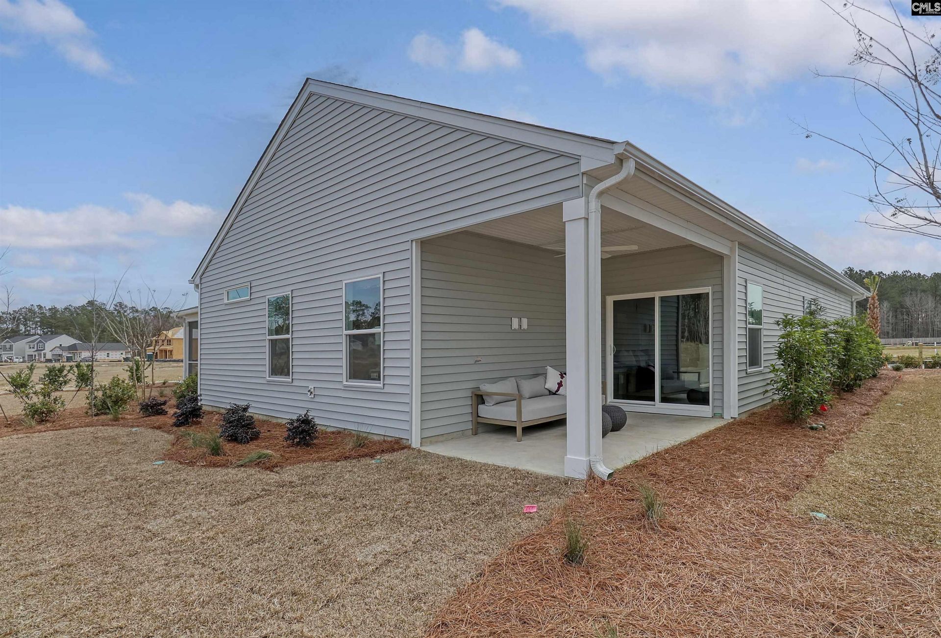 212 Kingsley Drive  Photo 4