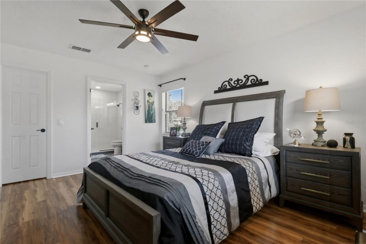 1381 Cr 446a , Lake Panasoffkee, FL 33538 Photo