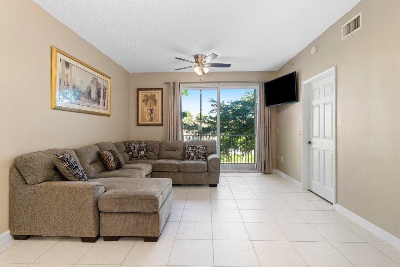 7775 Southampton Terrace, Unit 310, Tamarac, FL 33321 Photo