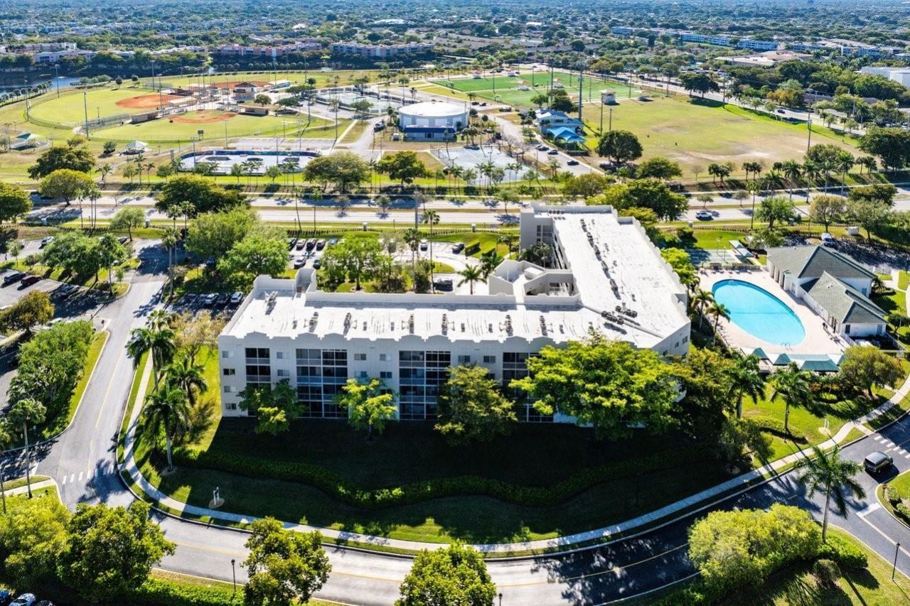 7775 Southampton Terrace, Unit 310, Tamarac, FL 33321 Photo