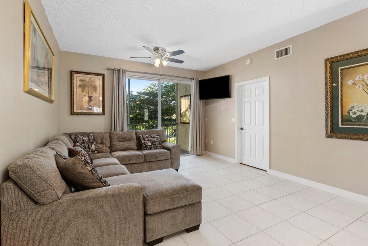 7775 Southampton Terrace, Unit 310, Tamarac, FL 33321 Photo