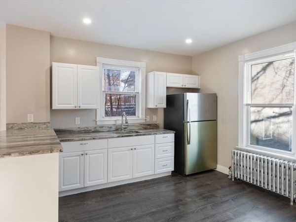 32 Robinson St, Unit 1, Boston, MA 02122