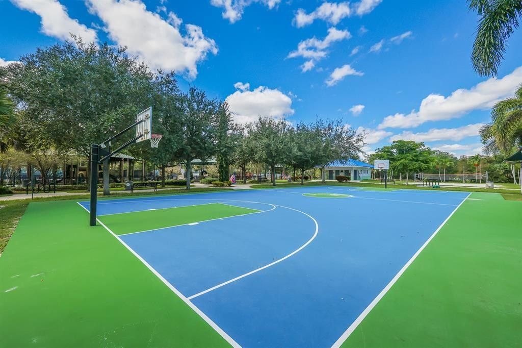 3499 Oaks Way, Unit 607, Pompano Beach, FL 33069 Photo