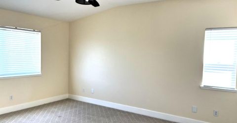 13211 Rivercrest Dr, Waterford, CA 95386 Photo