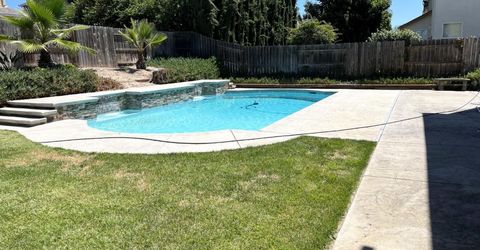 13211 Rivercrest Dr, Waterford, CA 95386 Photo
