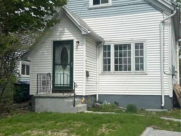 747 S Ogden Street, Unit E, Buffalo, NY 14206