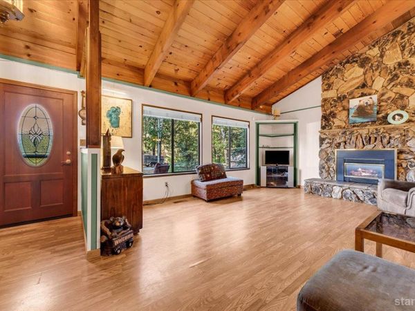 1610 Plateau Circle, South Lake Tahoe, CA 96150