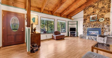1610 Plateau Circle, South Lake Tahoe, CA 96150 Photo