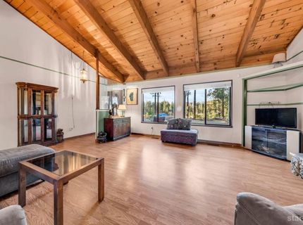 1610 Plateau Circle, South Lake Tahoe, CA 96150 Photo