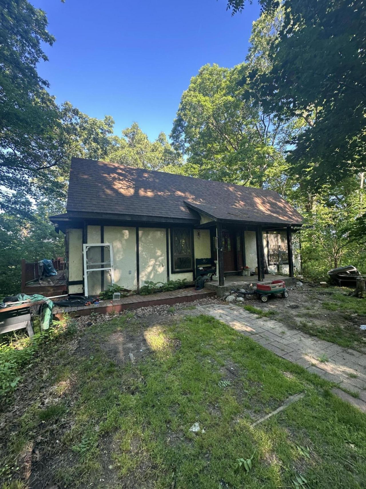 141 Irving Road, Middleville, MI 49333 Main Photo