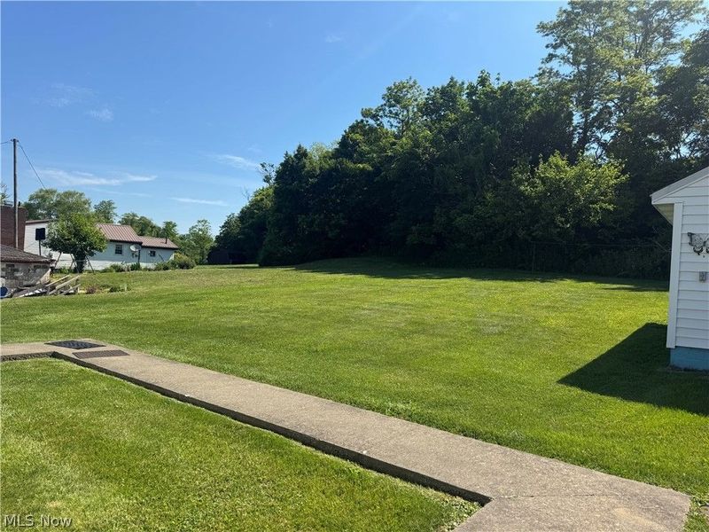 358 Hedges Street, Hopedale, OH 43976 Photo 12