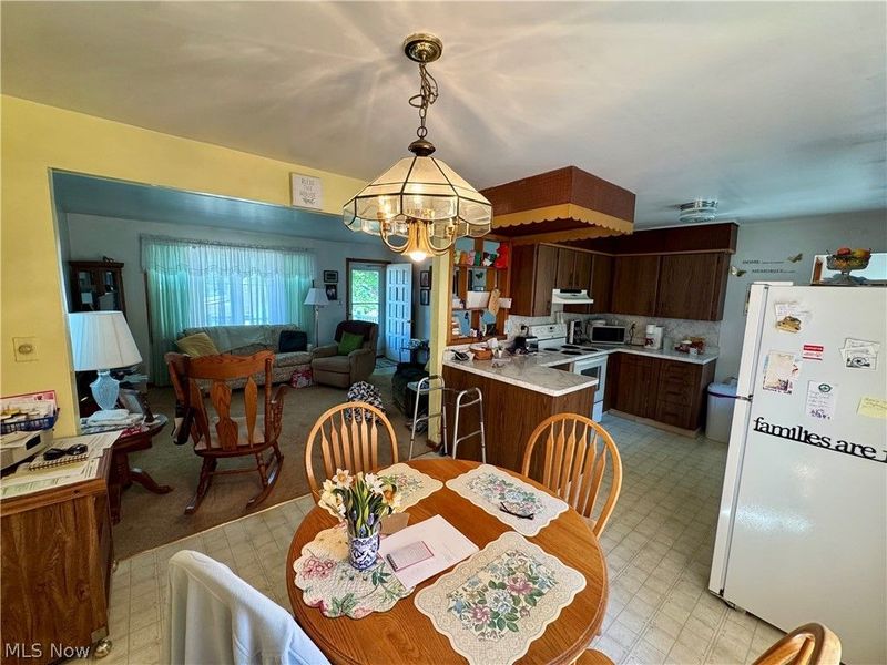 358 Hedges Street, Hopedale, OH 43976 Photo 5