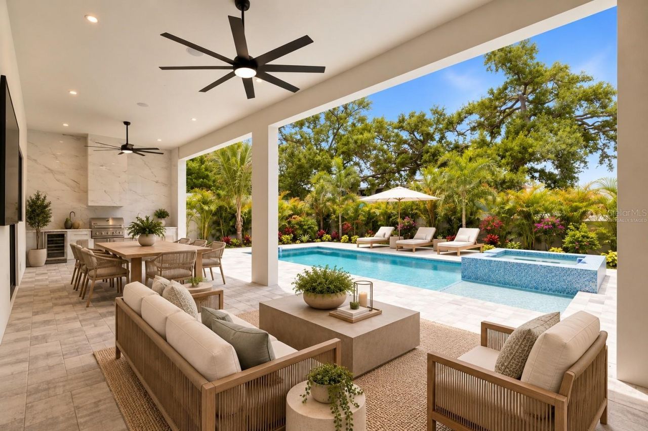 1870 Jasmine Drive, Sarasota, FL 34239 Photo