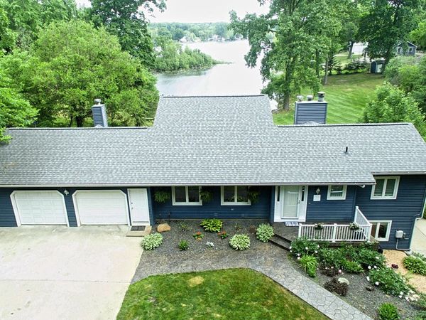 12111 S Sherman Lake Drive, Augusta, MI 49012
