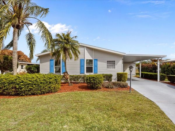 8032 Meadowlark Lane, Port St. Lucie, FL 34952