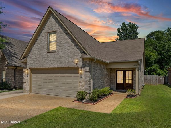 6450 Arbor Lake Drive, Horn Lake, MS 38637