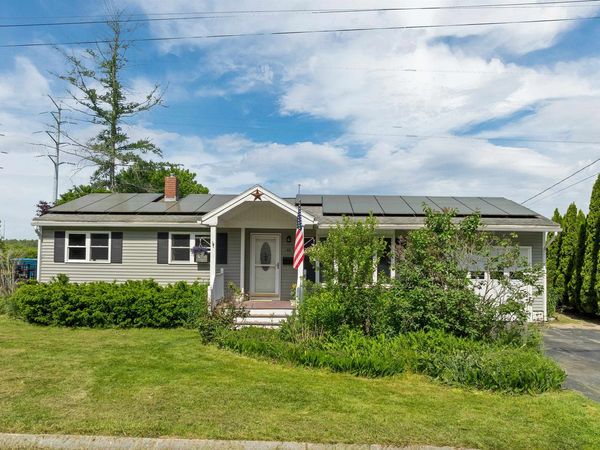 46 Coakley Road, Portsmouth, NH 03801