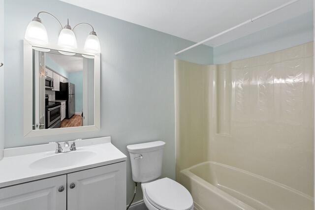 6479 Chasewood Drive, Unit B, Jupiter, FL 33458 Photo