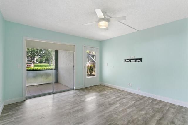 6479 Chasewood Drive, Unit B, Jupiter, FL 33458 Photo