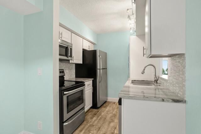 6479 Chasewood Drive, Unit B, Jupiter, FL 33458 Photo