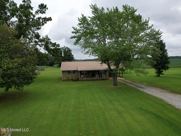 17696 Mississippi 5 , Ashland, MS 38603