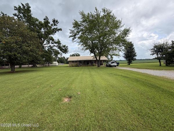 17696 Mississippi 5 , Ashland, MS 38603