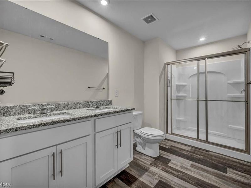 189 Alexander Drive, Elyria, OH 44035 Photo 10
