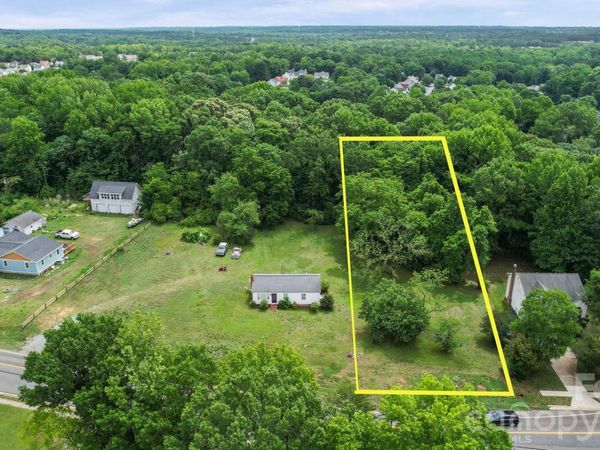 8090 Plott Road , Charlotte, NC 28227