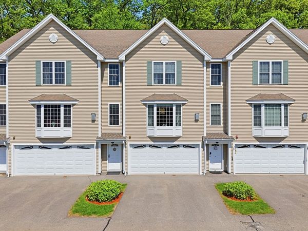 6 Aster Ct, Unit B, Hudson, NH 03051