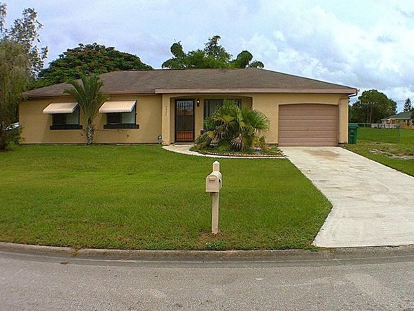 3033 SW Denton Street, Port St. Lucie, FL 34953