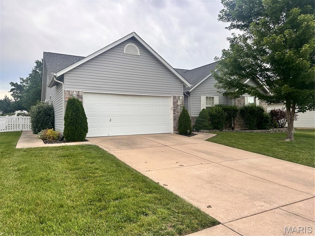 1419 Sunburst Drive , O Fallon, MO 63366 Main Photo