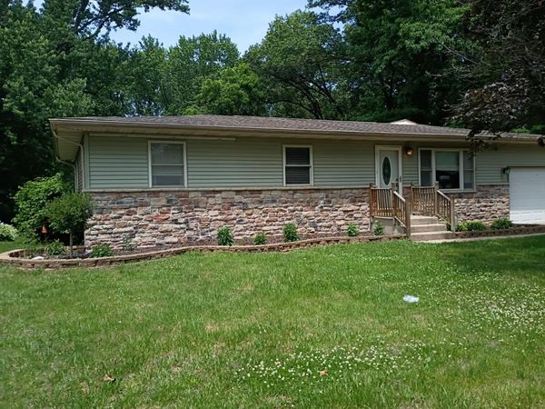 5470 Evergreen Avenue , Portage, IN 46368