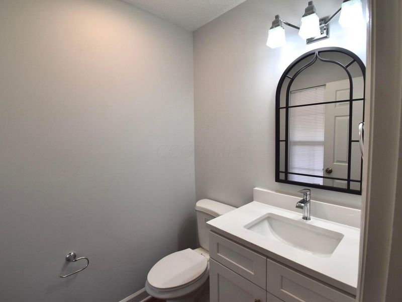 1882 Bennigan Drive, Unit 100C, Hilliard, OH 43026 Photo 13