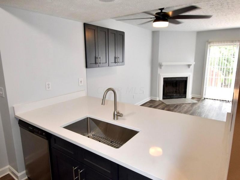 1882 Bennigan Drive, Unit 100C, Hilliard, OH 43026 Photo 6