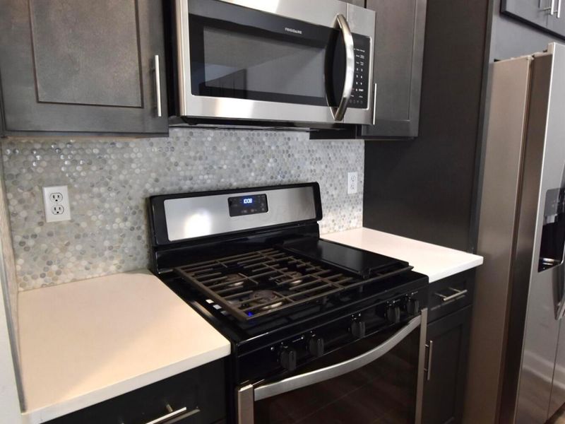 1882 Bennigan Drive, Unit 100C, Hilliard, OH 43026 Photo 9