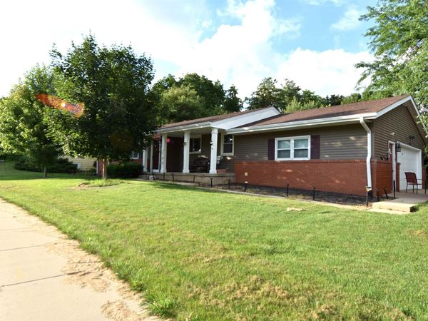 100 Grandview Drive, Sun Prairie, WI 53590