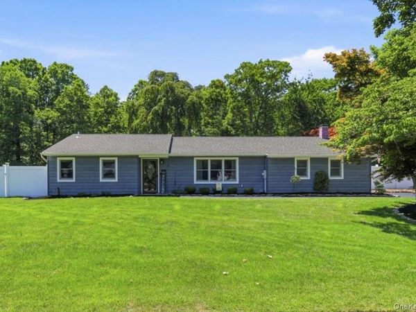 32 Henearly Drive, Miller Place, NY 11764