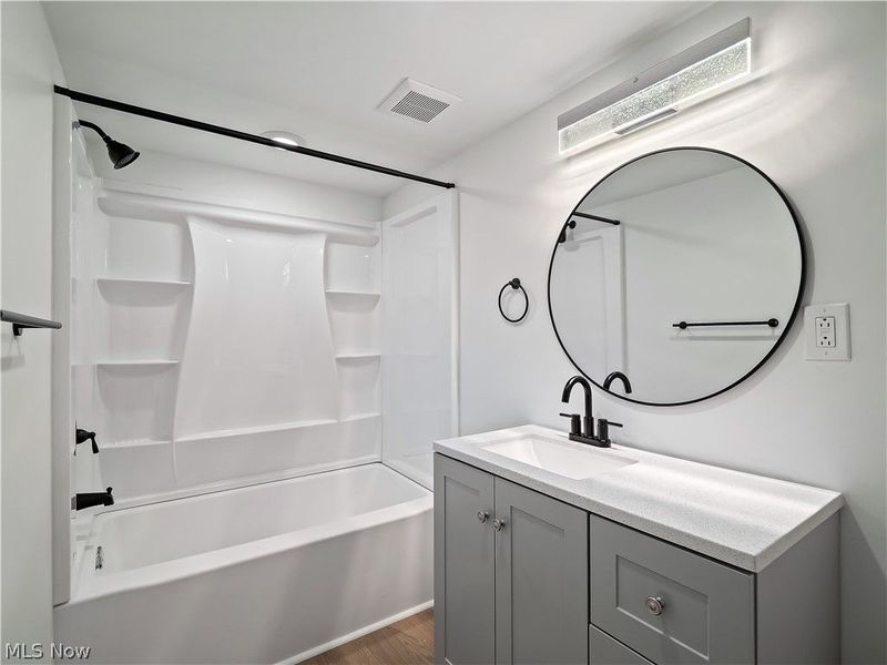 2037 W 11th, Unit 4, Cleveland, OH 44113 Photo 17