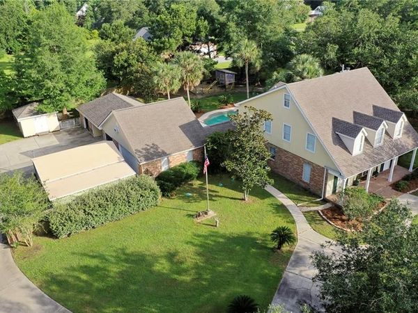 2000 OLD RIVER Road , Slidell, LA 70461