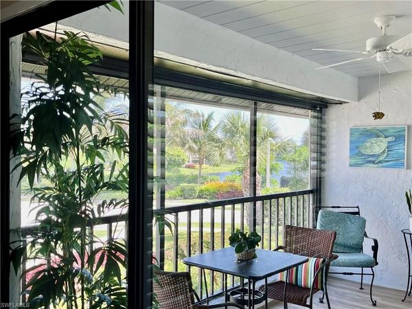 4300 Belair LN, Unit 9, NAPLES, FL 34103