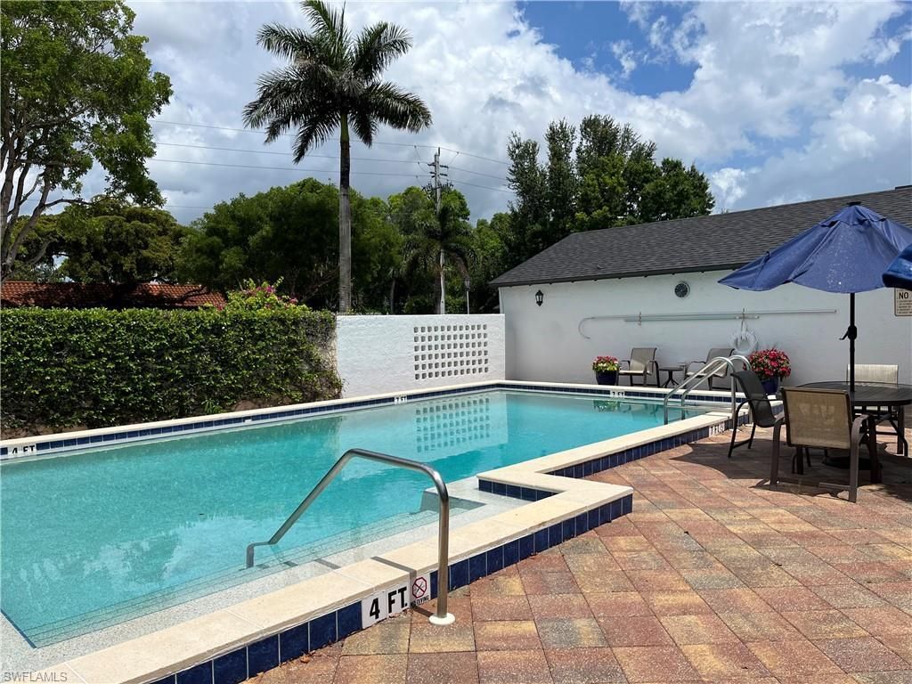 4300 Belair Ln, Unit 9, Naples, FL 34103 Photo