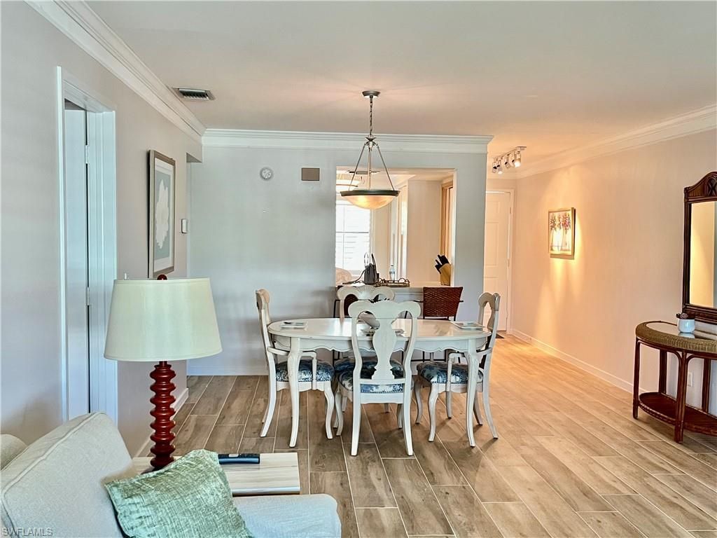 4300 Belair Ln, Unit 9, Naples, FL 34103 Photo