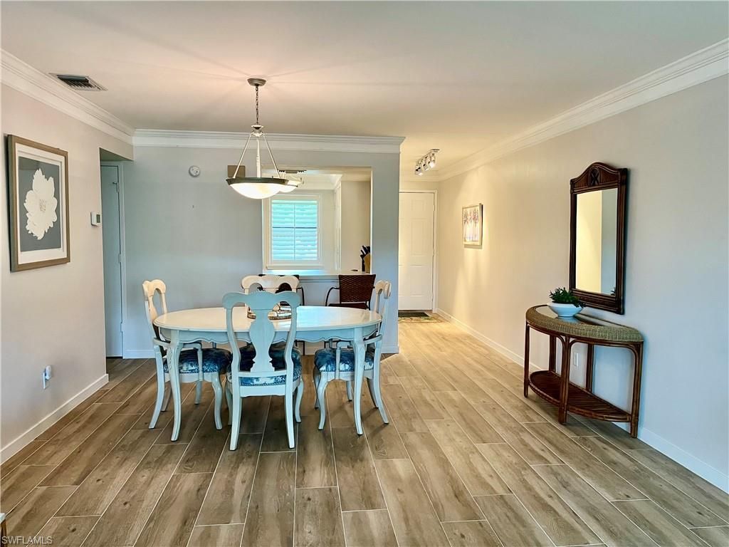 4300 Belair Ln, Unit 9, Naples, FL 34103 Photo