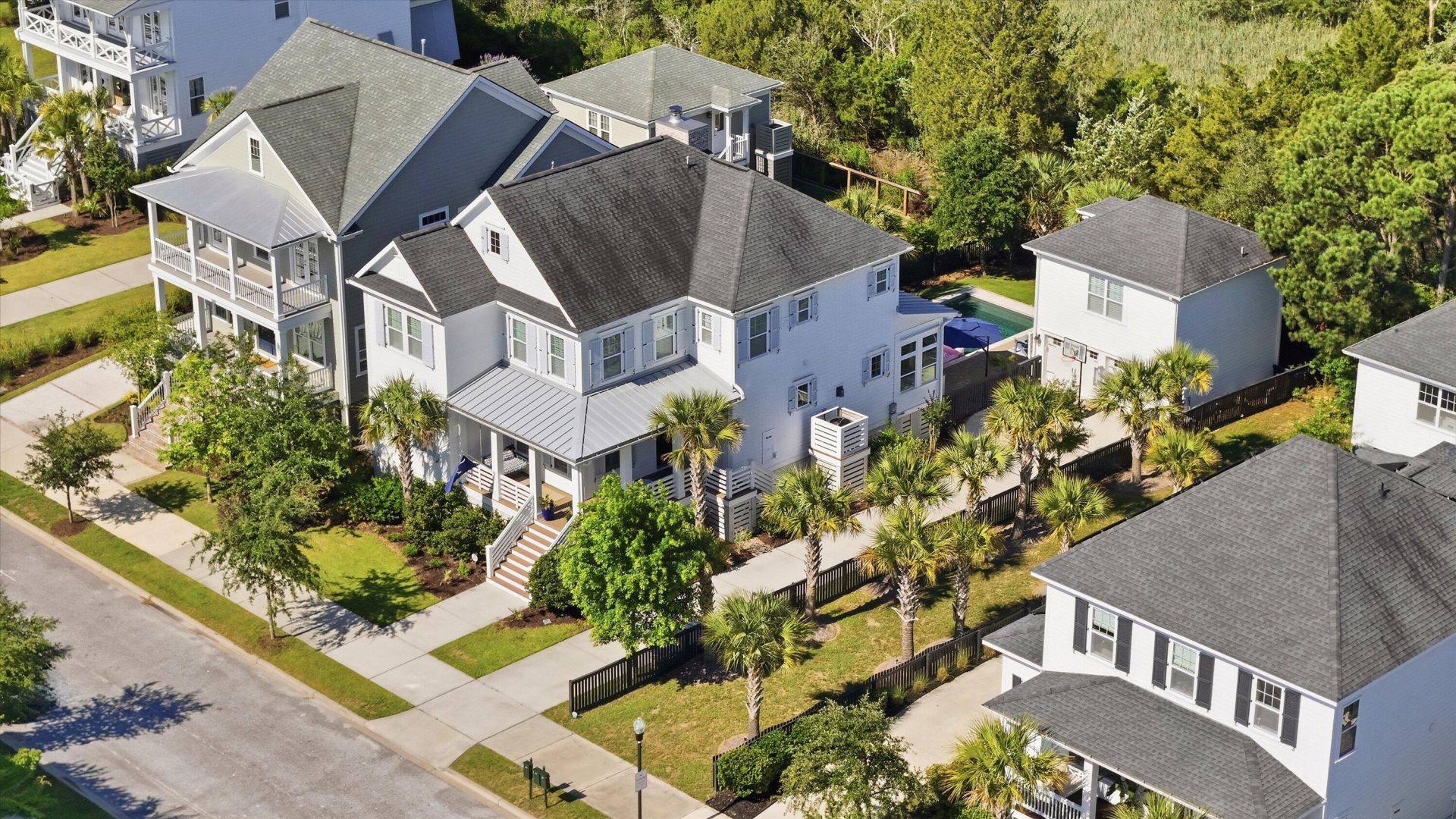 2609 Daniel Island Drive Photo 2