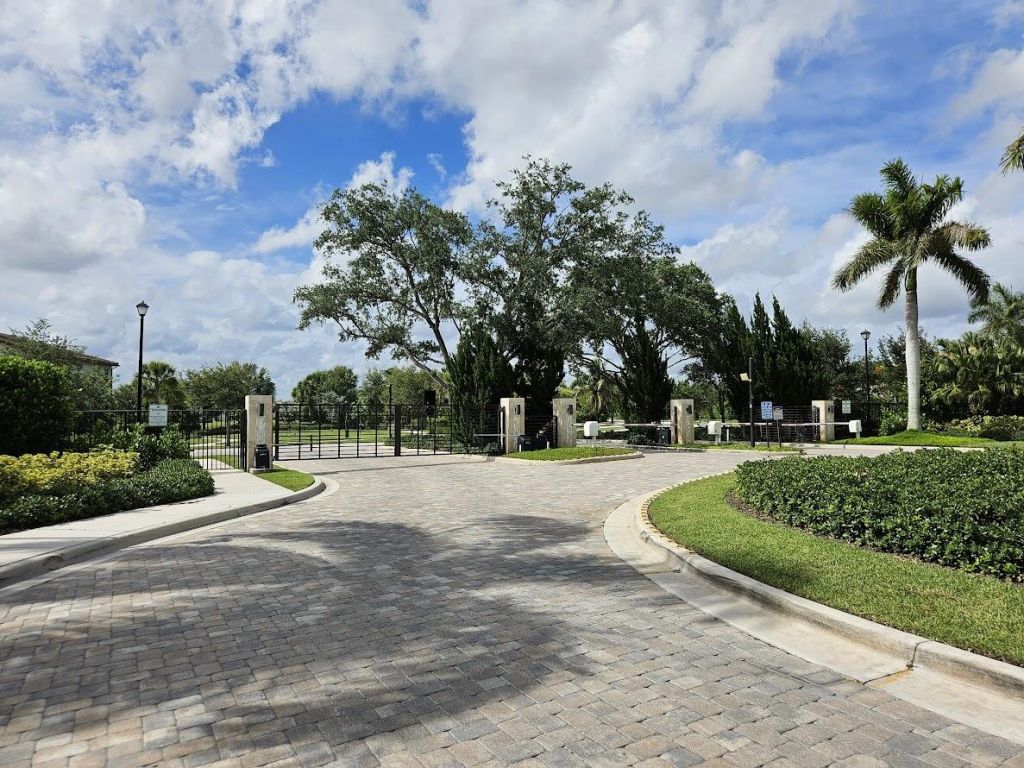 9108 Kingsmoor Way, Lake Worth, FL 33467 Photo
