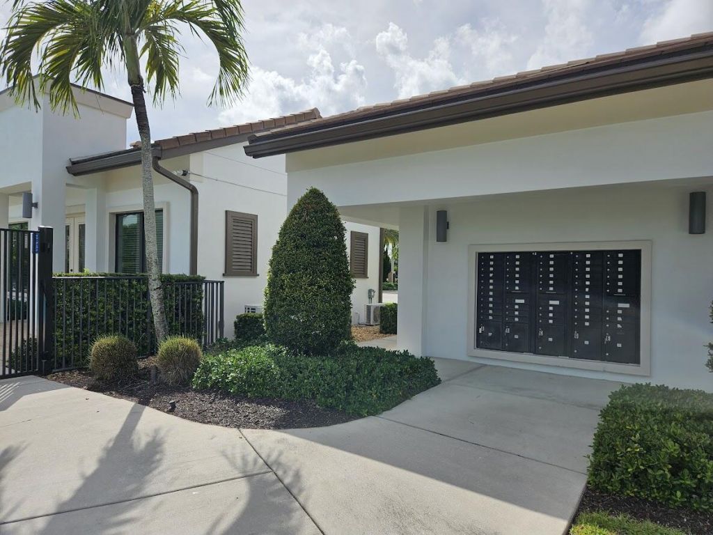 9108 Kingsmoor Way, Lake Worth, FL 33467 Photo