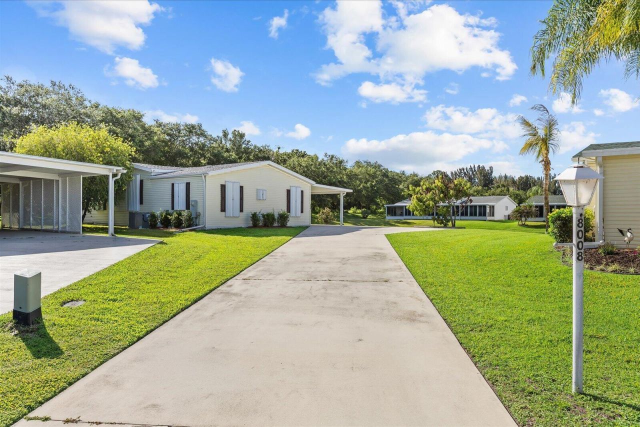 8008 Long Drive, Port Saint Lucie, FL 34952 Photo