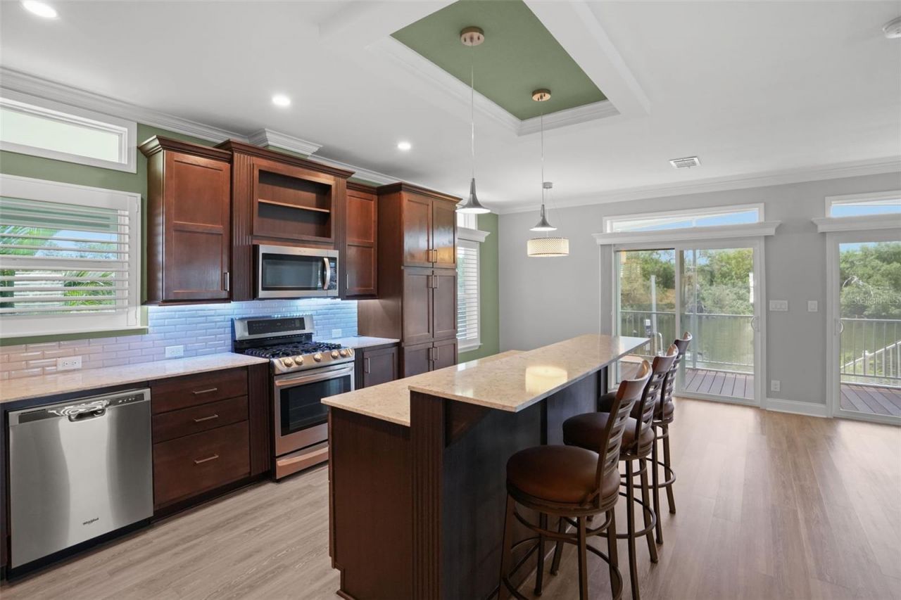6825 Mount Orange Drive Ne, Unit 390, Saint Petersburg, FL 33702 Photo